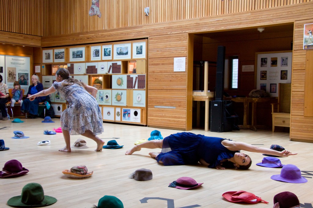 T-his / T-hat | Fuora Dance&nbsp;Project
